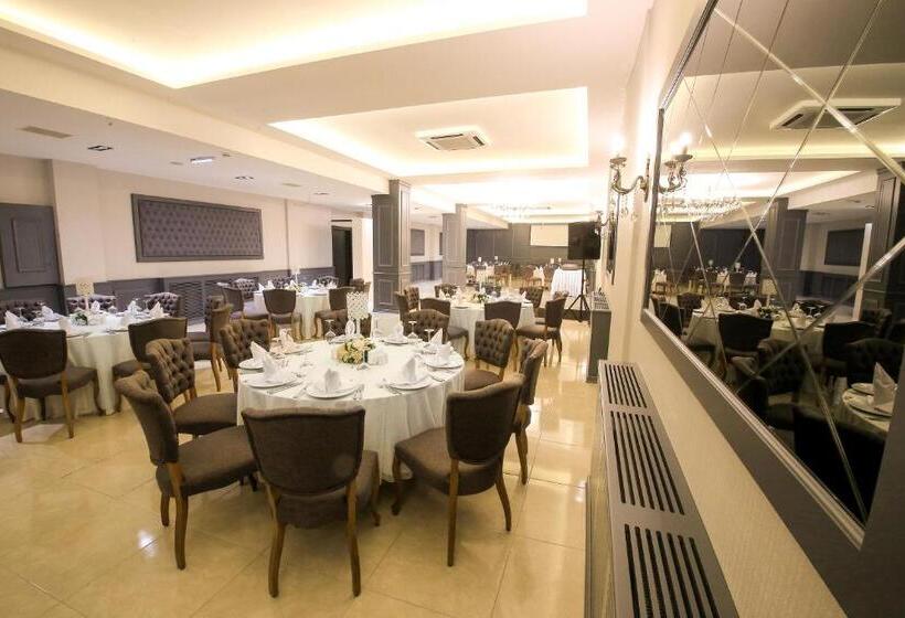 Aymi̇ra Hotel & Spa