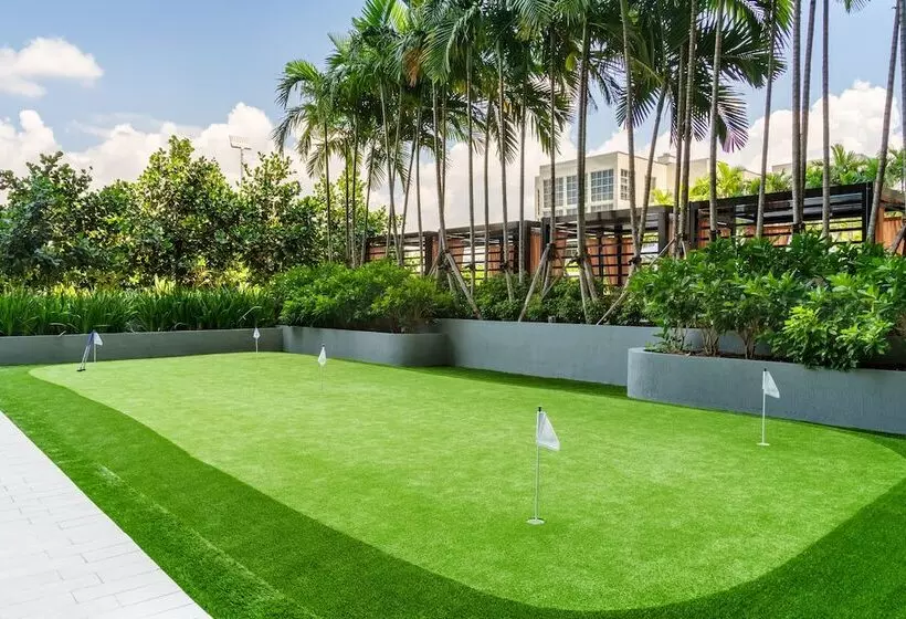 هتل Hyde Midtown Miami