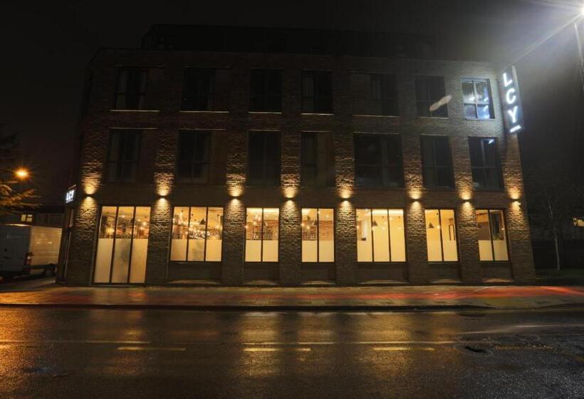 فندق London City Airport