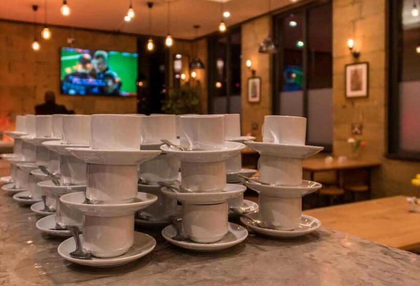 فندق London City Airport