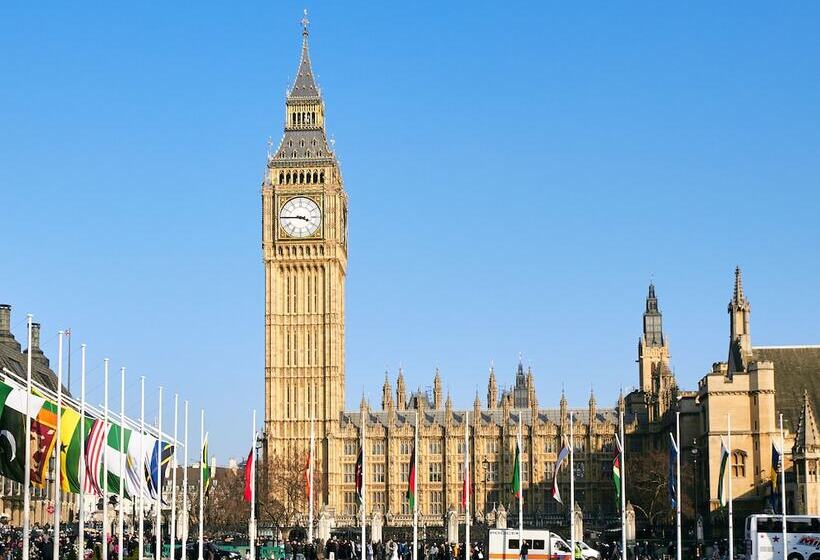 فندق London City Airport