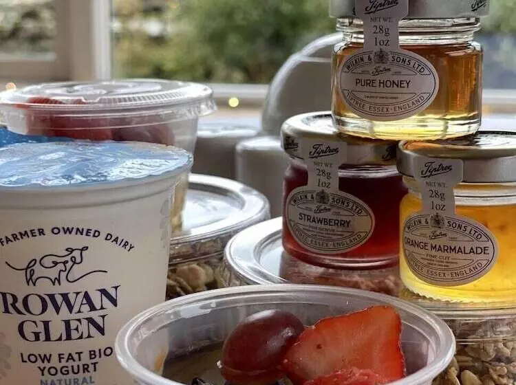 Hotelli The Inn On The Moor