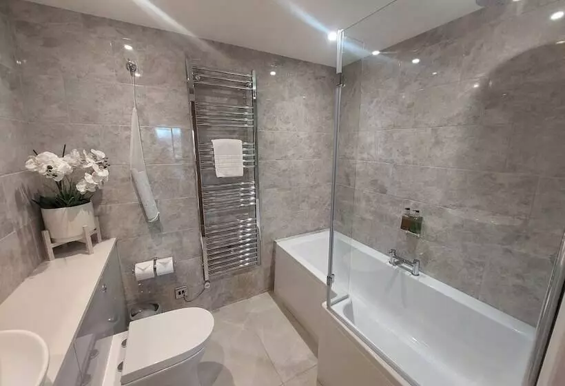 Hotelli The Inn On The Moor