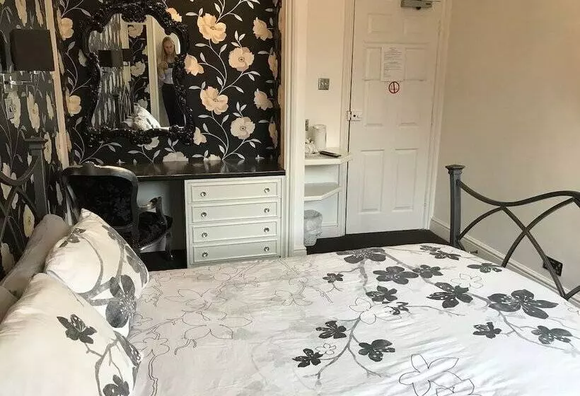 ホテル The Kings Head