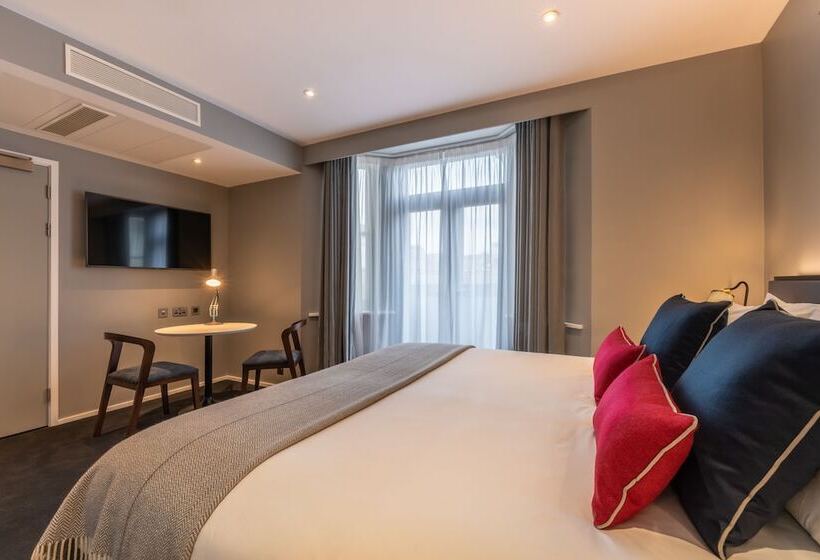 هتل The Resident Covent Garden