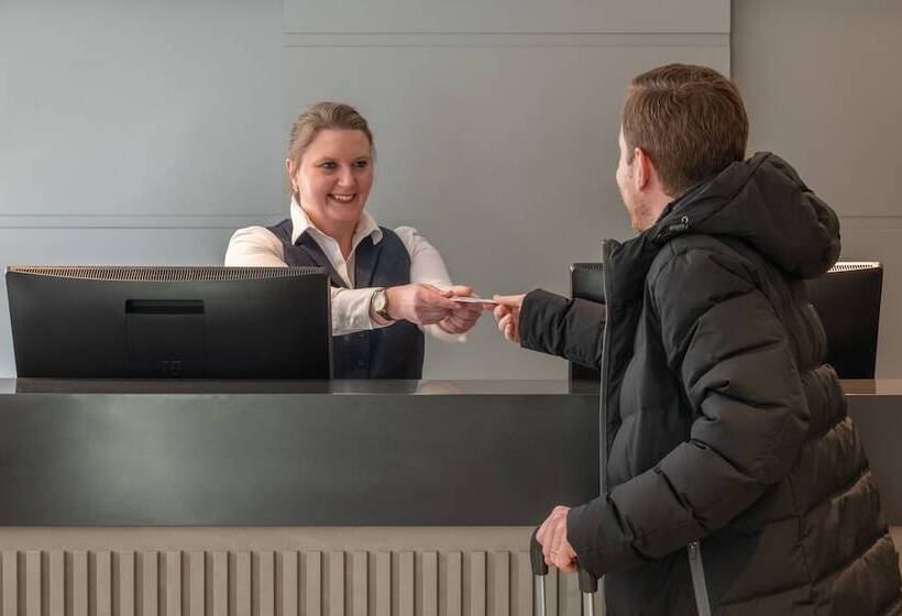 هتل The Resident Covent Garden