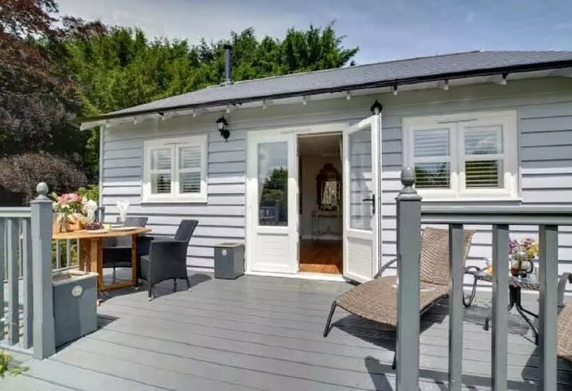 ペンション Brunger House