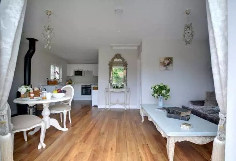 ペンション Brunger House