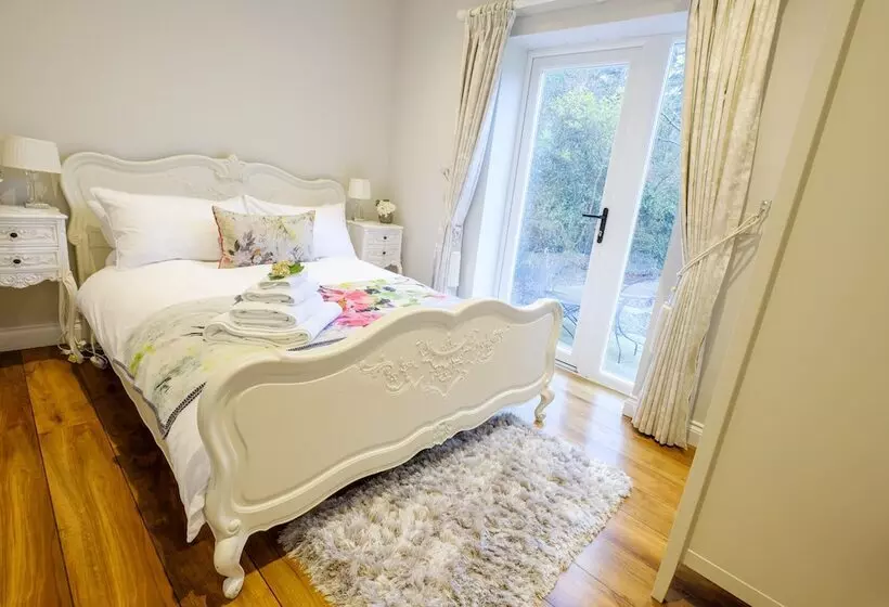 ペンション Brunger House