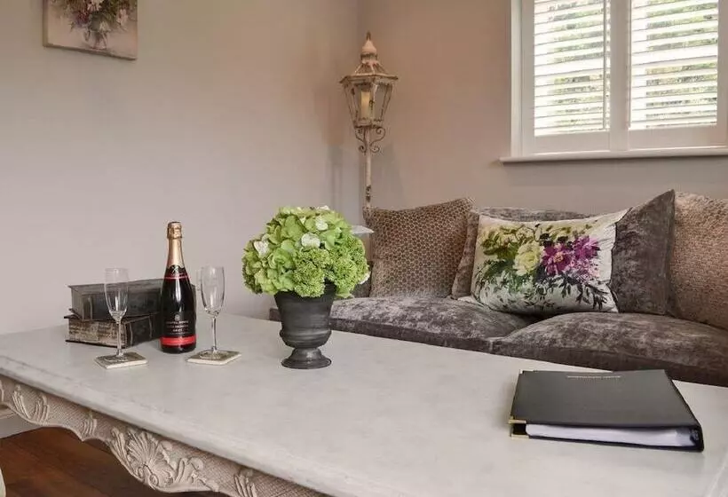 ペンション Brunger House