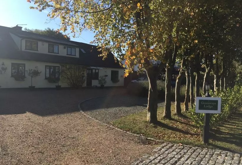 Majatalo Greenways Lodge Nr Stansted Airport