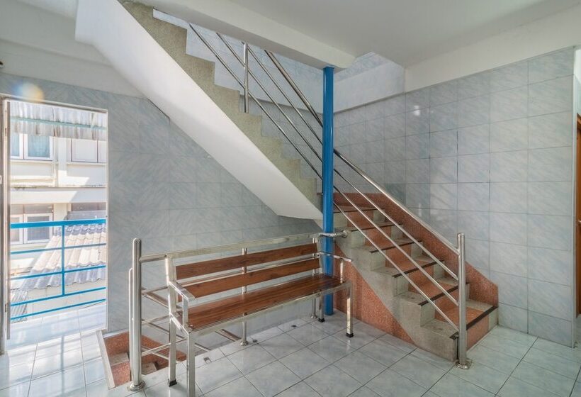 پانسیون New Central Guesthouse