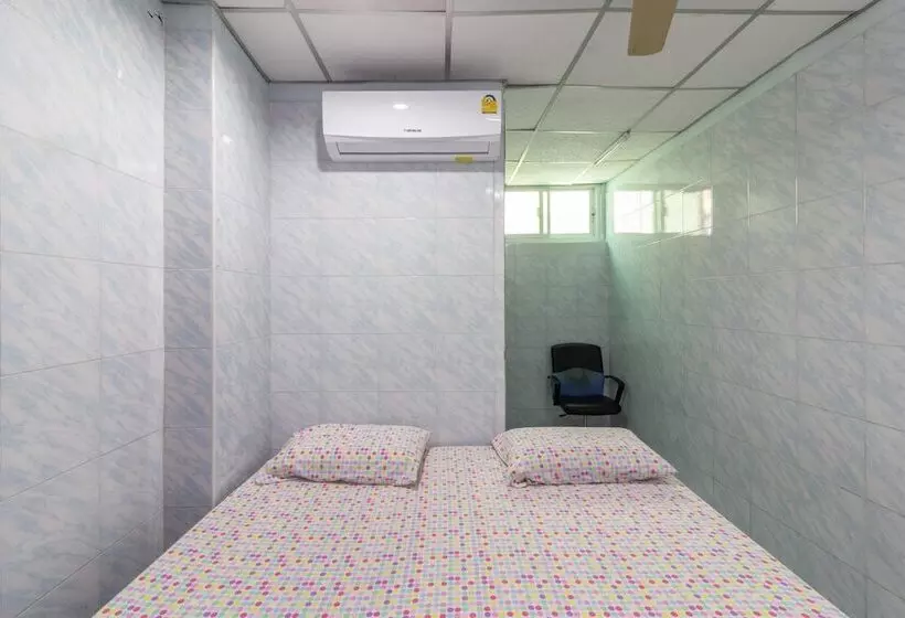 پانسیون New Central Guesthouse