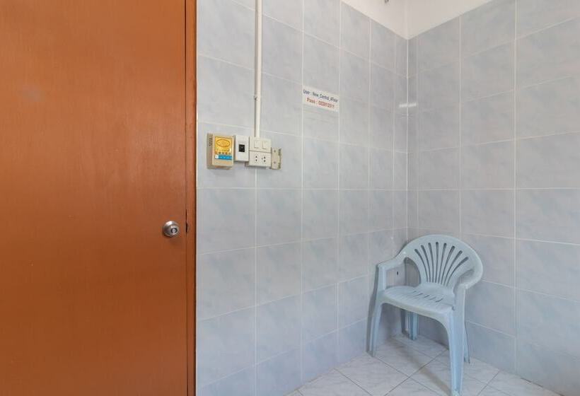 پانسیون New Central Guesthouse