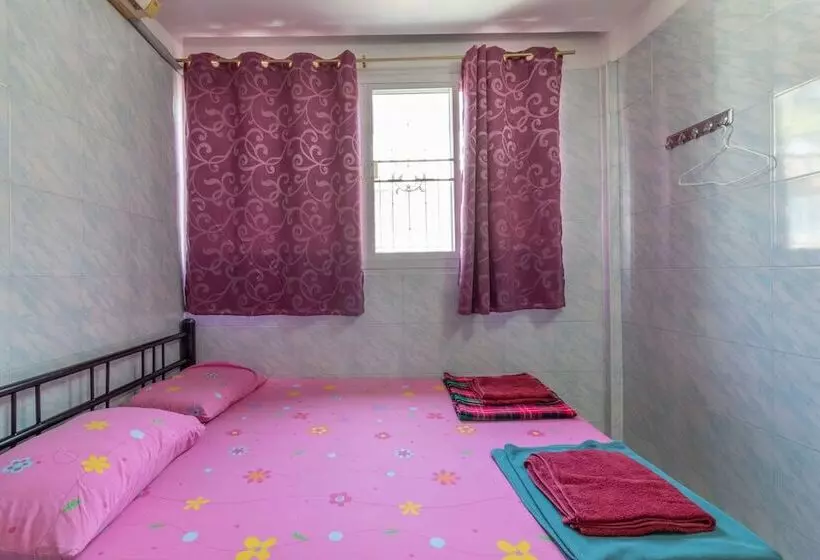 پانسیون New Central Guesthouse