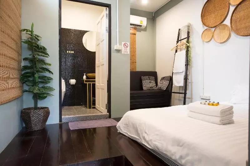 پانسیون The Orientale