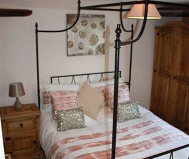 Robertsbridge Retreat Upper Apartment