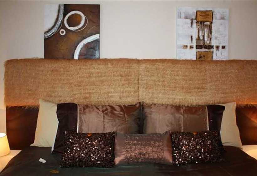 Robertsbridge Retreat Upper Apartment