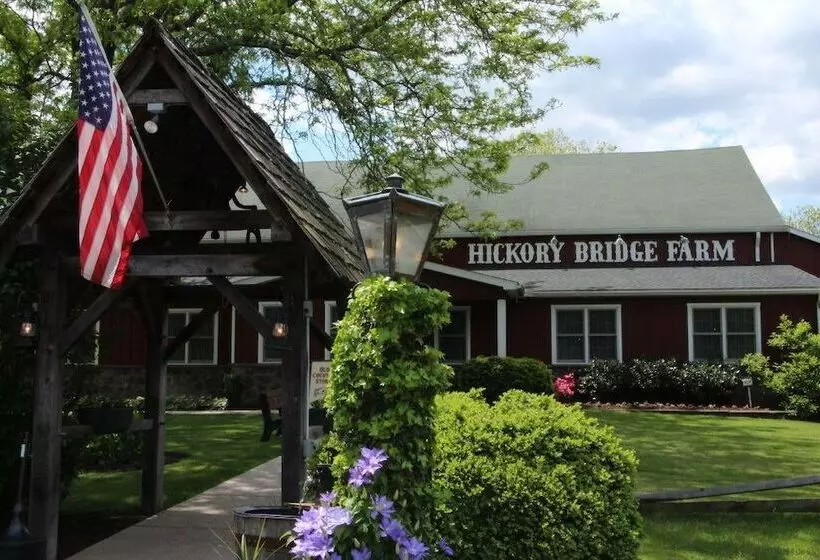 Aamiaismajoitus (B&B) Hickory Bridge Farm Restaurant