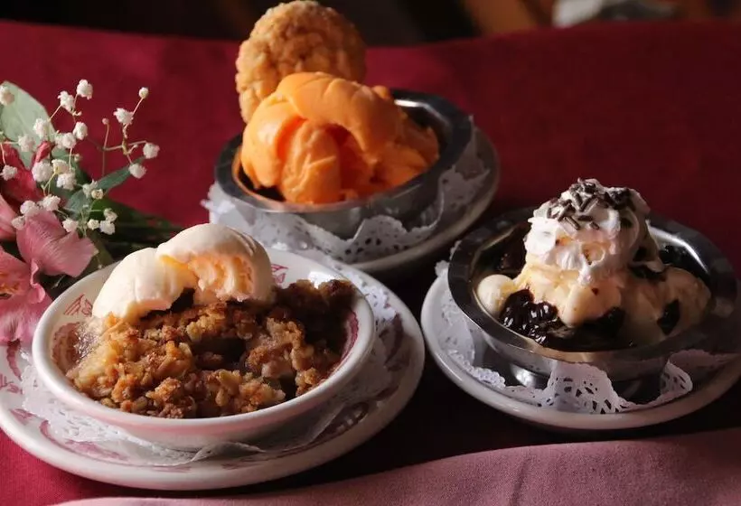 Aamiaismajoitus (B&B) Hickory Bridge Farm Restaurant