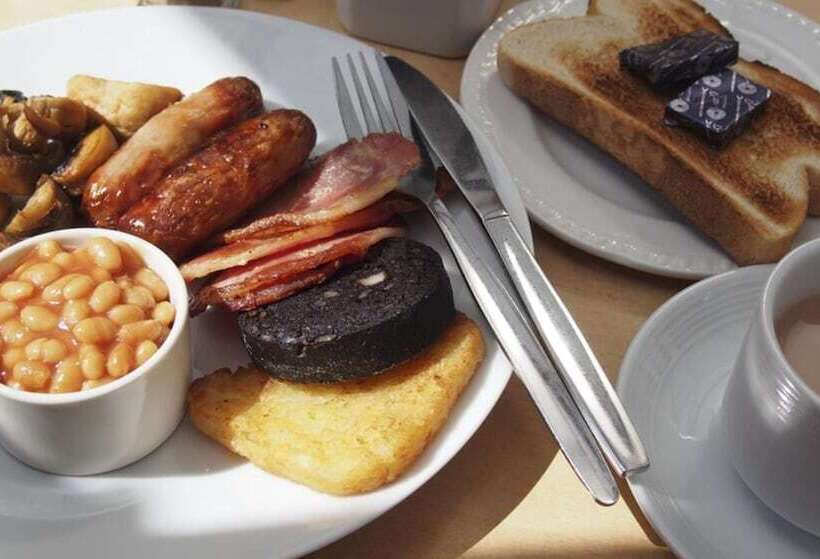 تختخواب و صبحانه Pantile Lodge