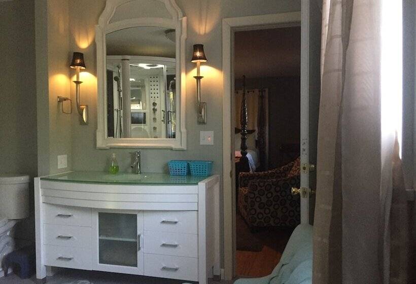 مبيت وإفطار Up Up And Away Lodging