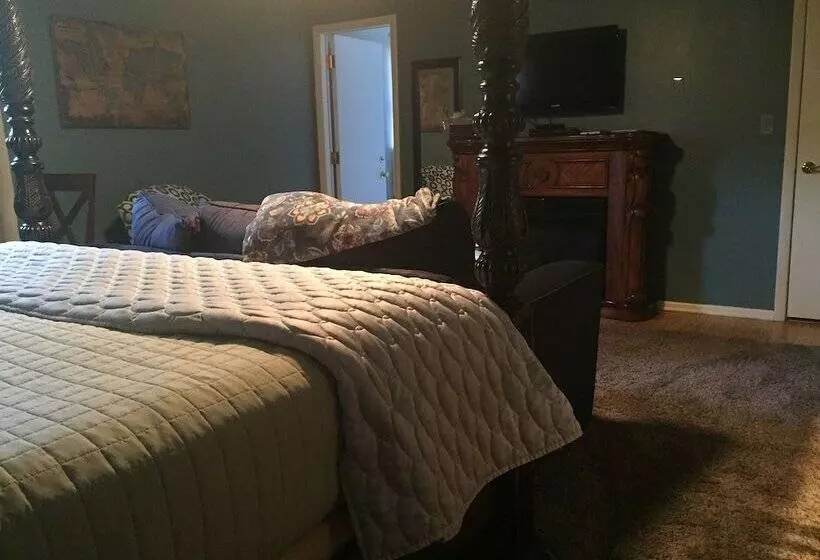 Bed and Breakfast Up Up And Away Lodging