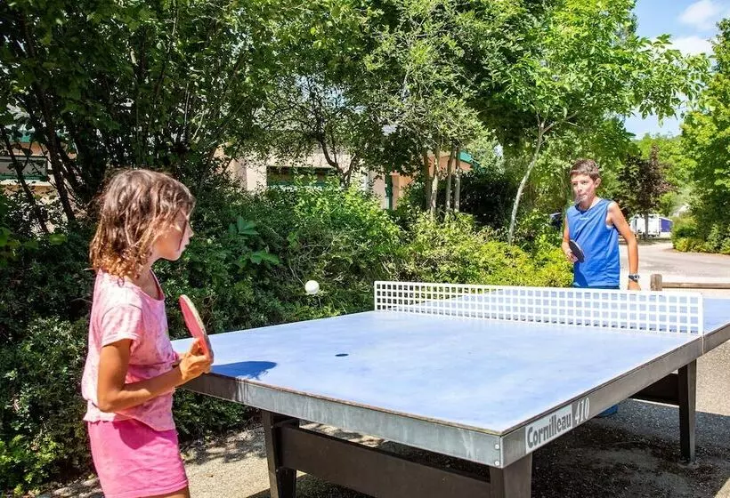 Hotelli Camping De Santenay