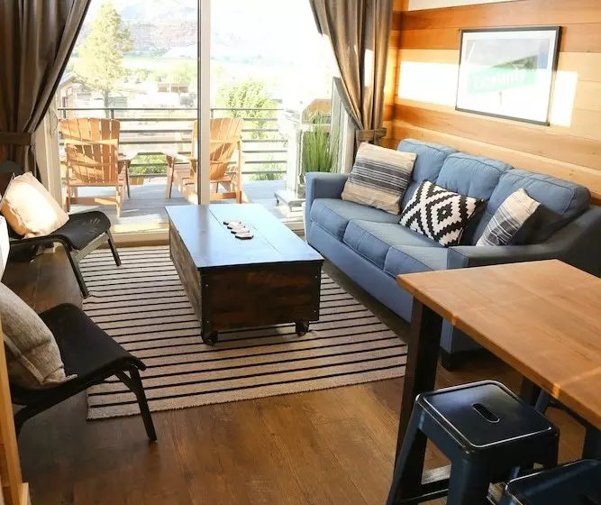 Hotelli Escalante Escapes