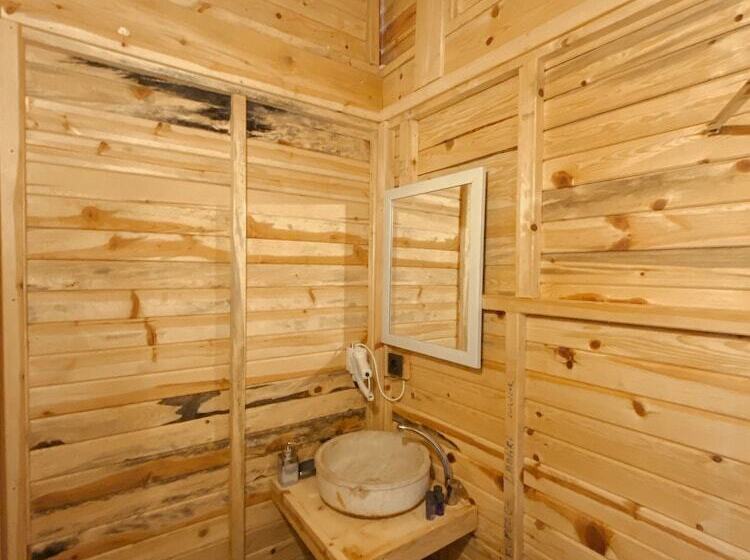 酒店 Shambala Lodge