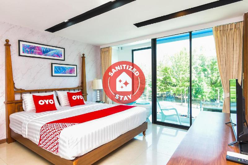 Hotel The Answer Beachfront Cha Am