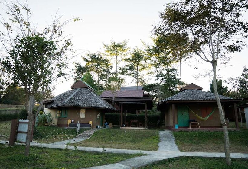 فندق The Moon At Pai