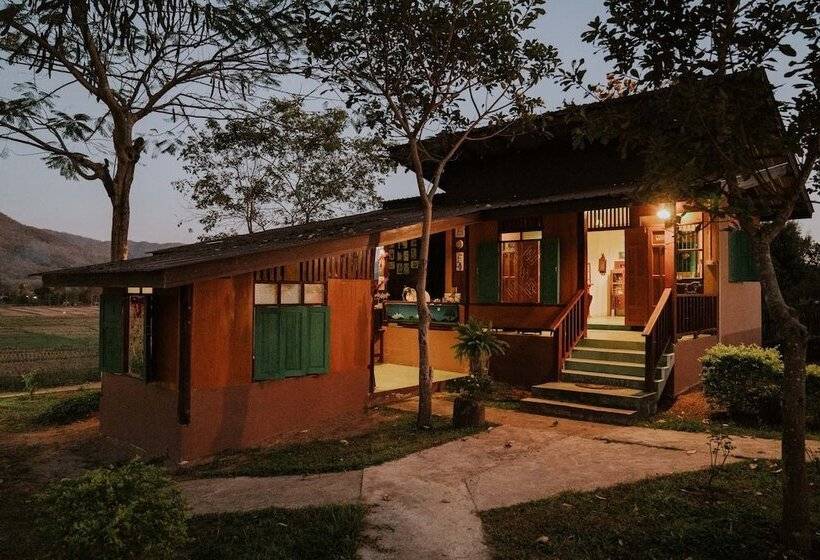 فندق The Moon At Pai