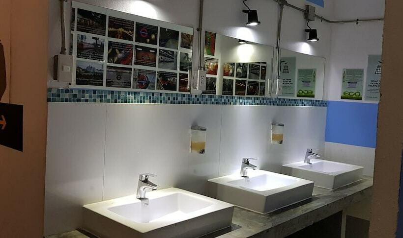 Koh Tao Central Hostel