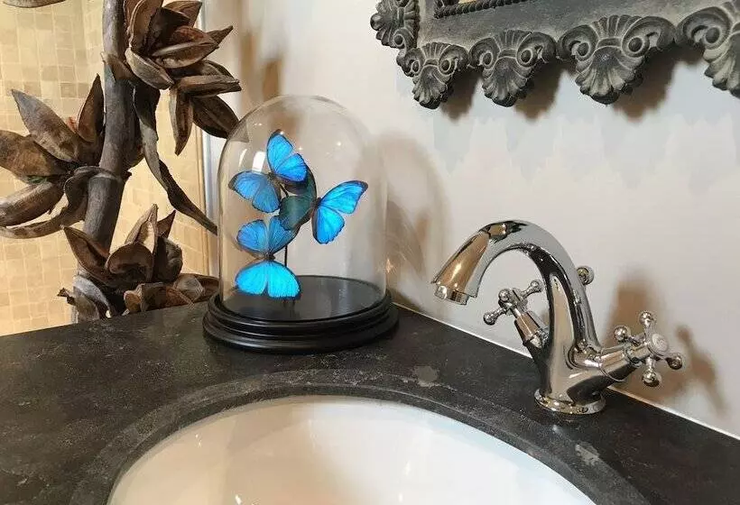 ペンション Chateau Valcreuse