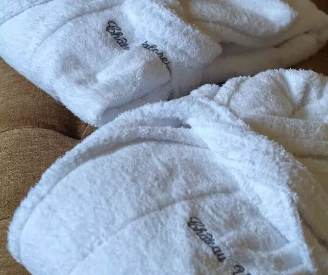 ペンション Chateau Valcreuse