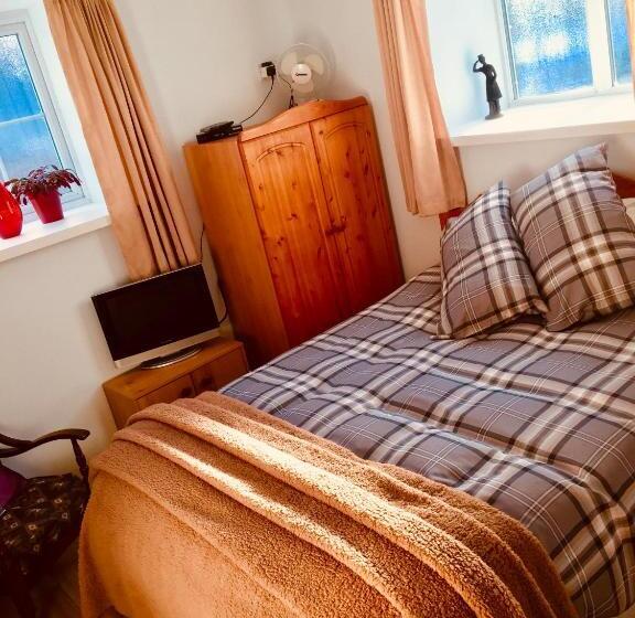 Pensió Pisgah Guesthouse