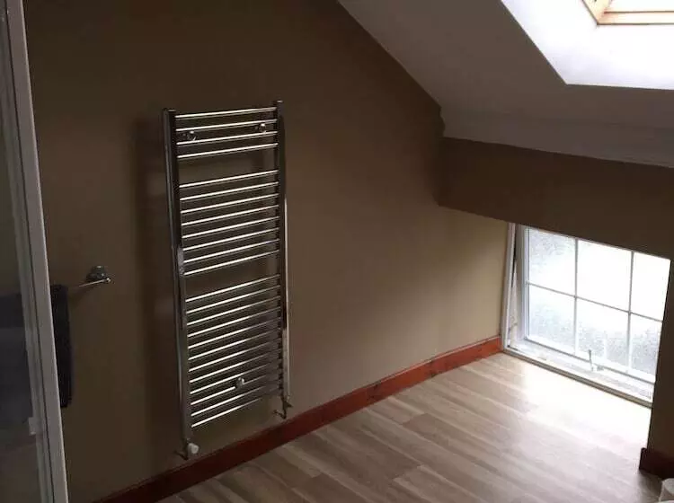 Majatalo Pisgah Guesthouse