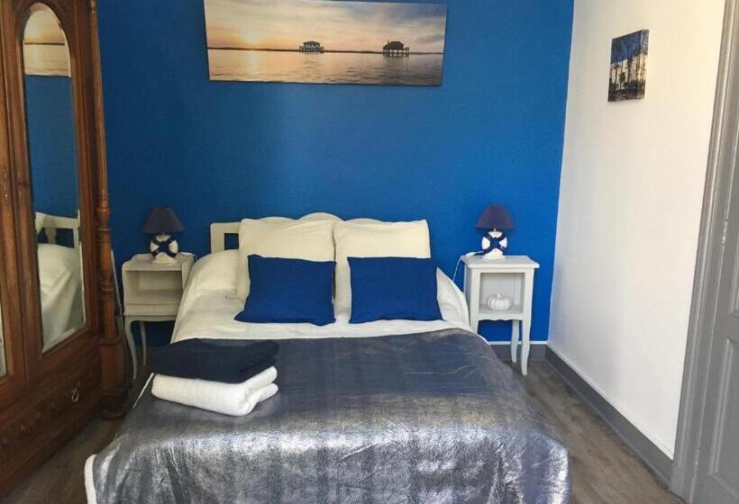 פנסיון Villa Des T