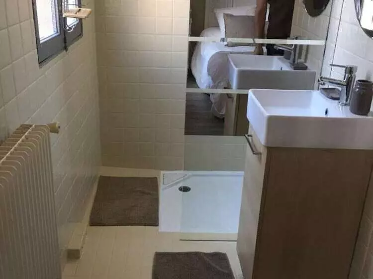 Majatalo Villa Des T