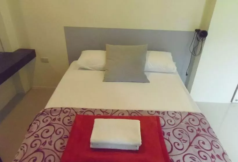 Sattahip Pool Villa