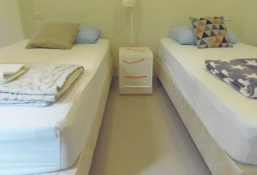 Sattahip Pool Villa