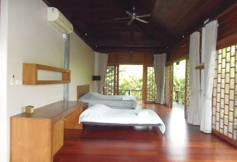 Sattahip Pool Villa