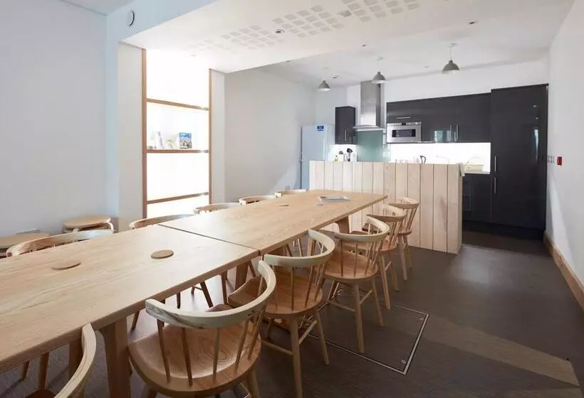 The Barrel Store   Hostel