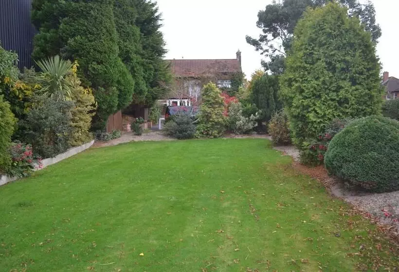 Ashfield Bed & Breakfast