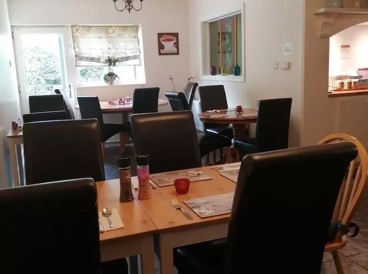 Ashfield Bed & Breakfast