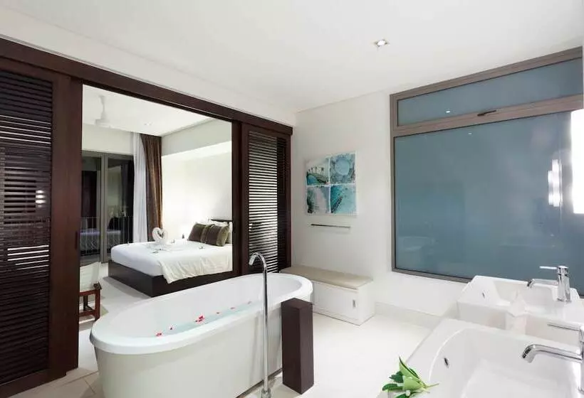 Baan Yamu Private Villa By Resava