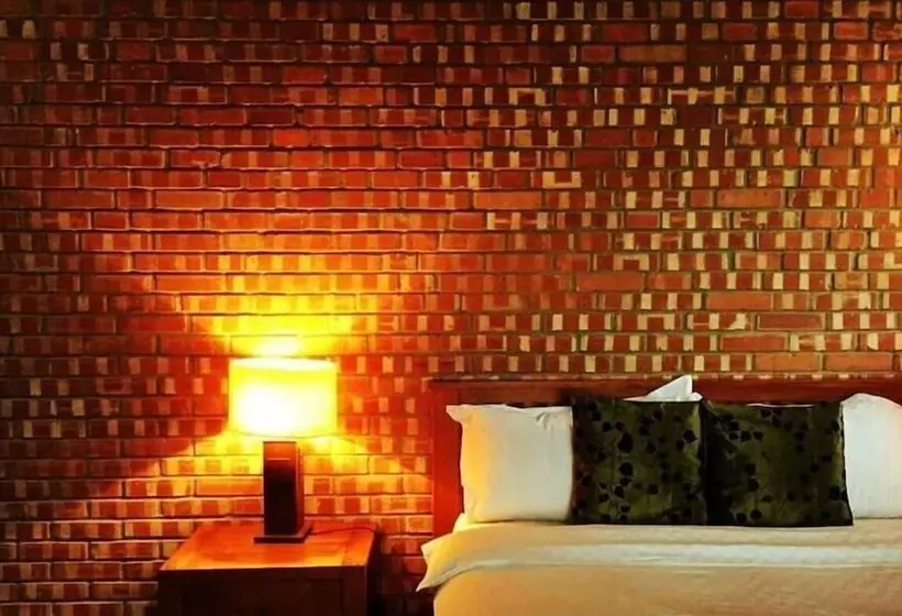 تختخواب و صبحانه Chang House