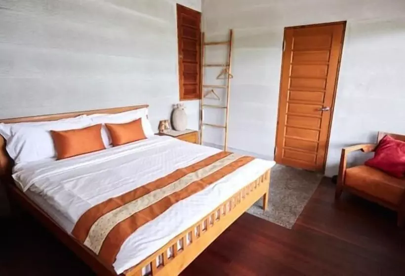 تختخواب و صبحانه Chang House