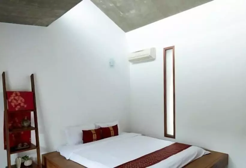 تختخواب و صبحانه Chang House